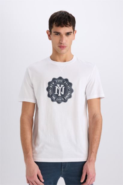 New Regular Fit Crew Neck Short Sleeve T-Shirt