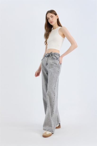 Wide Leg High Waist Straight Leg Washed Jeans