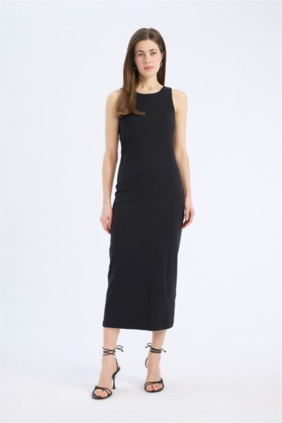 Bodycon Round Collar Ribana Sleeveless Midi Dress