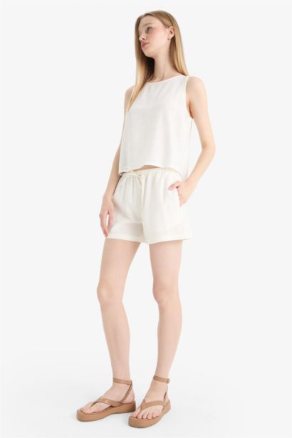 Regular Fit Linen Blended Normal Waist Short Leg Shorts