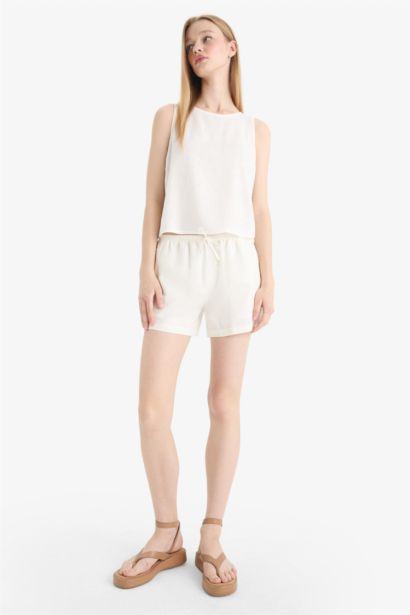 Regular Fit Linen Blended Normal Waist Short Leg Shorts