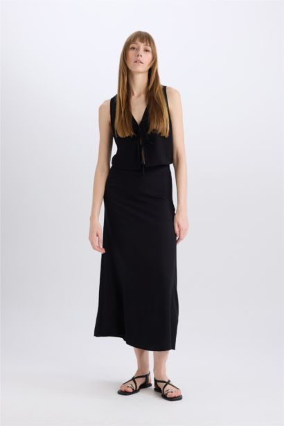 A Cut Normal Waist Maxi Skirt