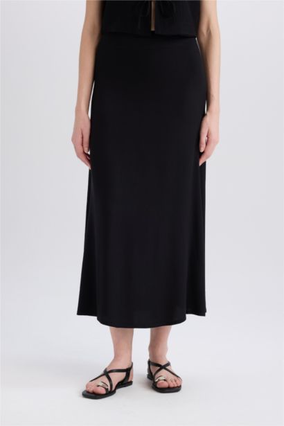 A Cut Normal Waist Maxi Skirt