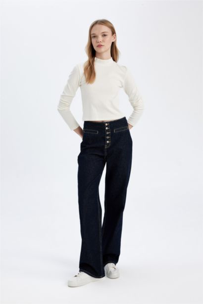 Fitted White Body Fitting Half Turtleneck Modal Basic T-Shirt