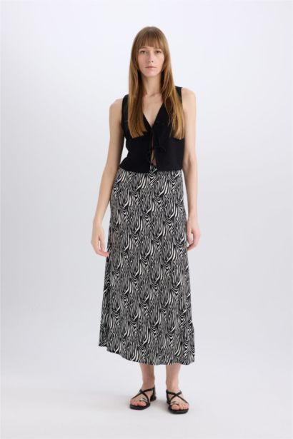 تنورة طويلة منسوج بقصة A بخصر عادي