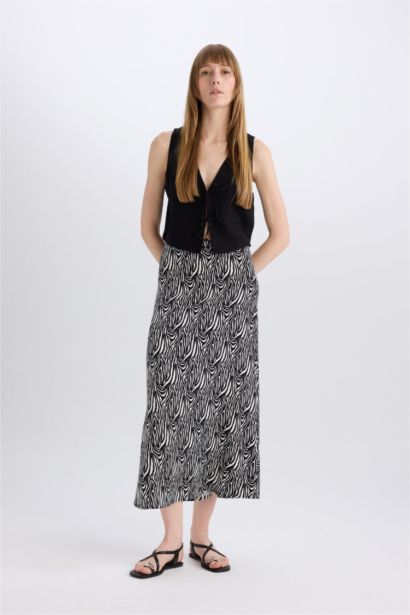 تنورة طويلة منسوج بقصة A بخصر عادي