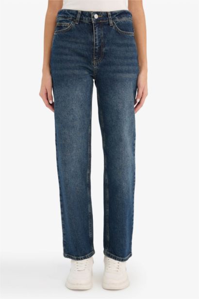 Comfort Straight High Waist Ankle Length Jeans