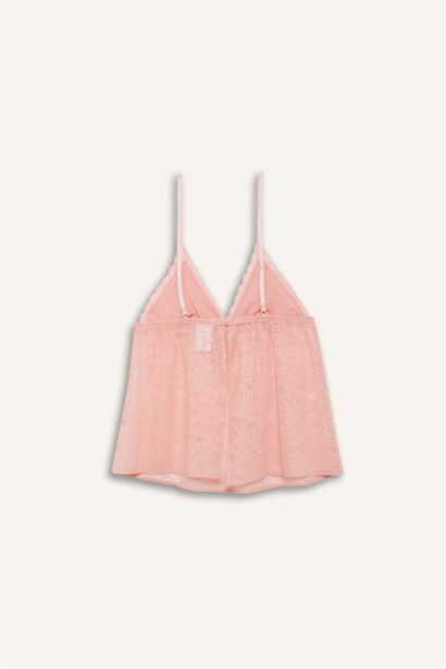 Regular Fit Lace Knitted Tops