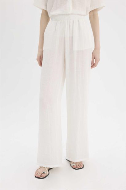 Wide Leg Normal Waist Standard Length Trousers
