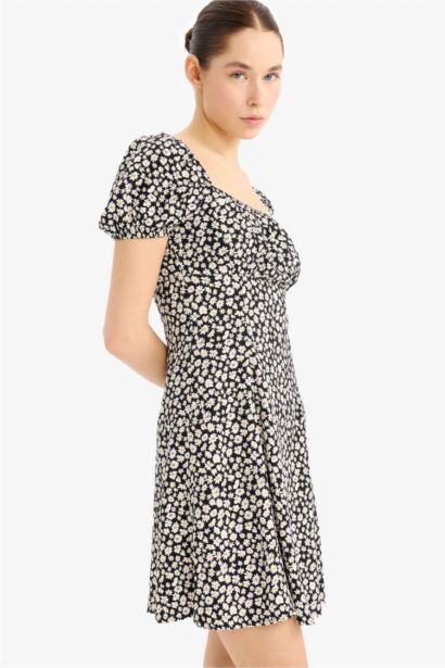 Coool гүлді шаршы ойық қысқа жеңді Қысқа жеңді тоқылған көйлек