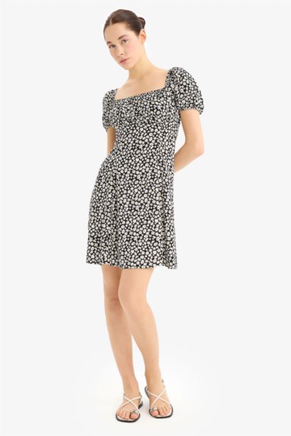 Coool гүлді шаршы ойық қысқа жеңді Қысқа жеңді тоқылған көйлек