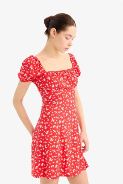 Coool гүлді шаршы ойық қысқа жеңді Қысқа жеңді тоқылған көйлек