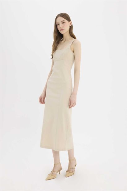 فستان طويل بوديكون بياخة U