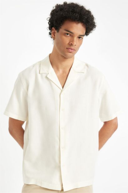 Regular Fit Resort Collar Short Sleeve Shirt