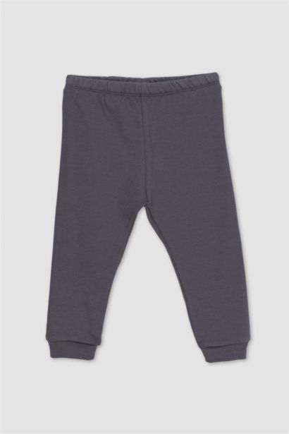 طقم بيجاما بيبي اولادي قصة عادية بطبعة نجم - قطعتين