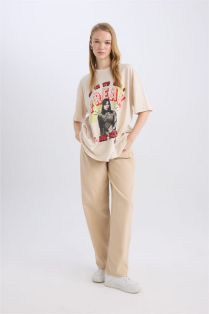 تيشيرت نص كم مطبوع واسع برقبة مستديرة