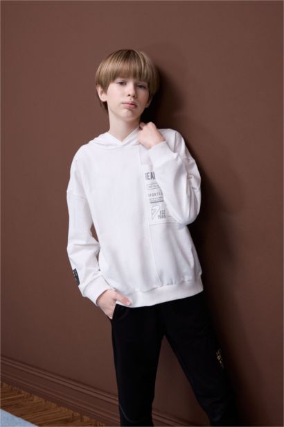 هودي اولادي اوفر سايز اوف وايت