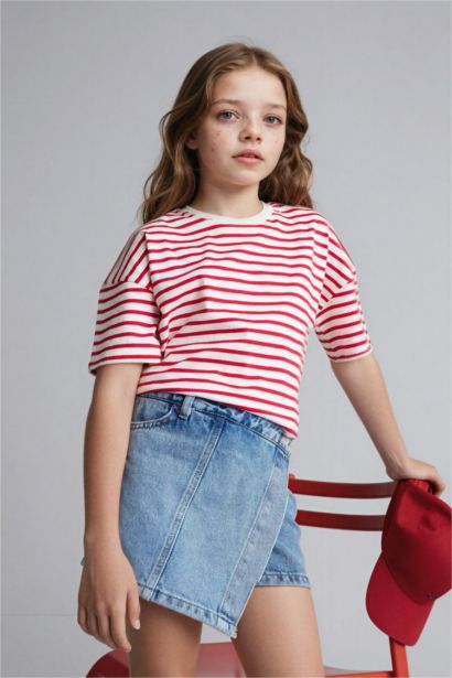 Girl Relax Fit Crew Neck Striped T-Shirt