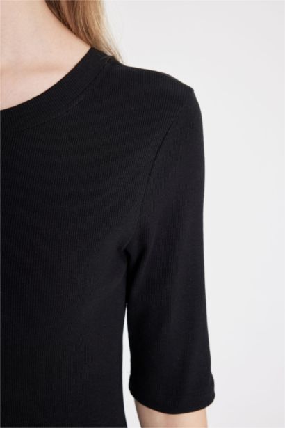 	Bodycon Vücuda Oturan Bisiklet Yaka Basic Düz Fitilli Kaşkorse Kısa Kollu Maxi Elbise