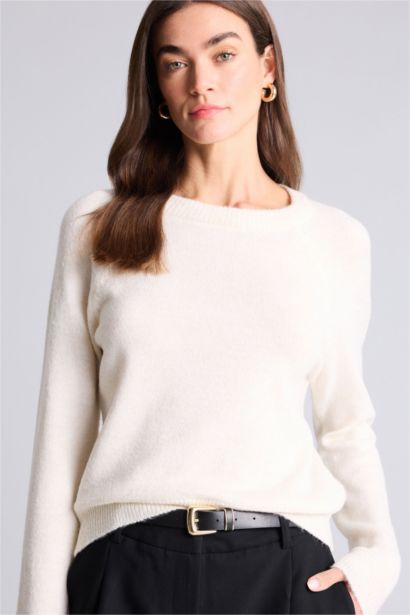 Regular Fit Crew Neck Basic Soft Touch Knit Pullover