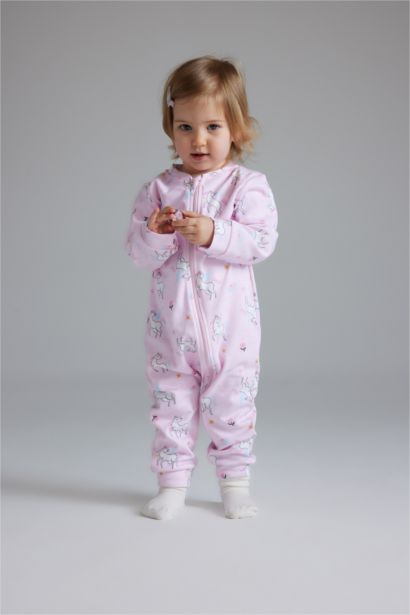 جمبسوت بناتي حديثي الولادة بطبعة يونيكورن - قطعتين