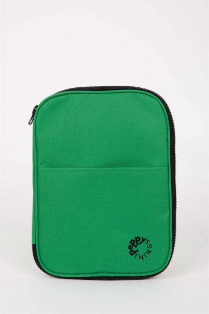 جنطة تابلت من Peppythings x DeFacto