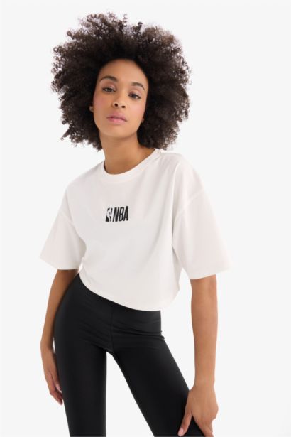 DeFactoFit NBA Wordmark Oversize Fit Embroidery Printed Sports T-Shirt