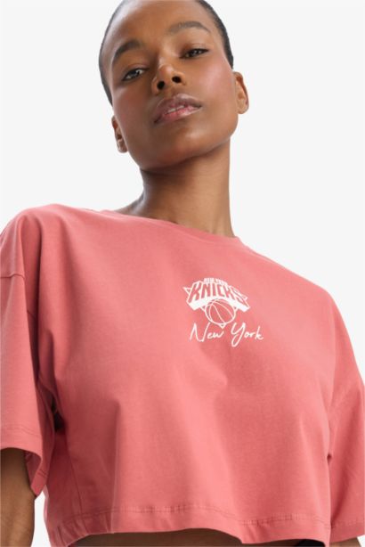 تيشيرت نص كم اوفر سايز بياقة مستديرة من DeFactoFit