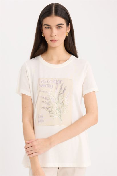 تيشيرت نص ردن فلورال قصة مريحة بياخة مستديرة