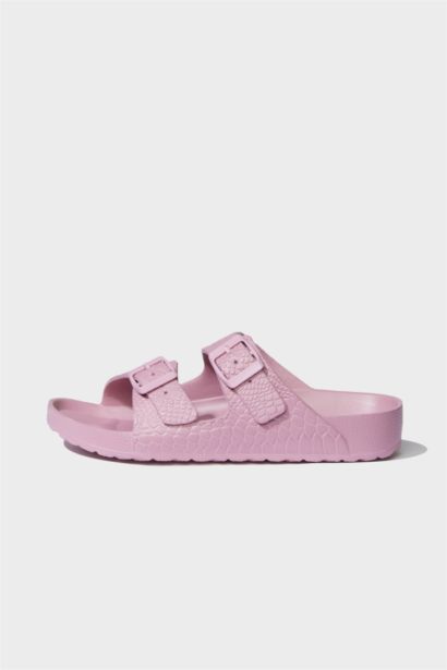 شبشب إيفا بكعب مسطح