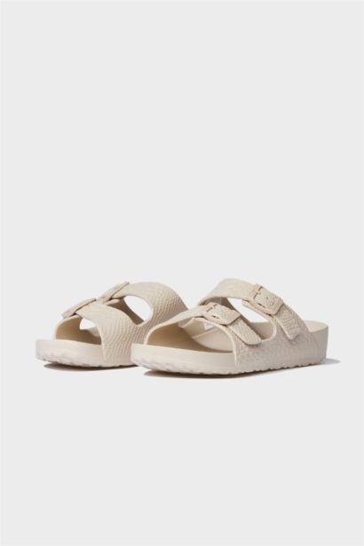 شبشب حريمي إيفا بكعب مسطح بشريط مزدوج