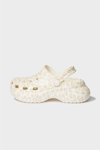 صندل بكعب سميك