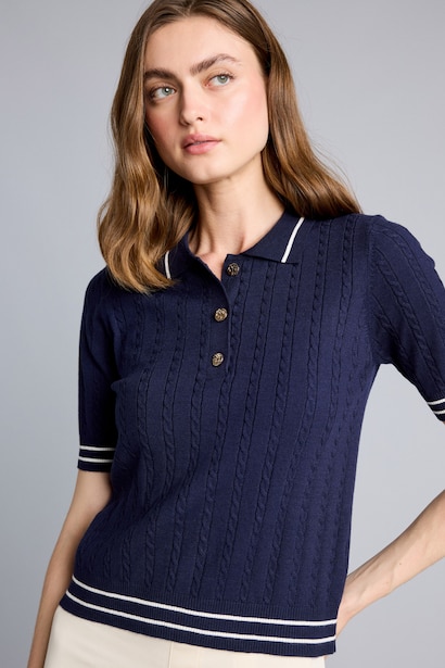 كنزة برقبة بولو قصة عادية