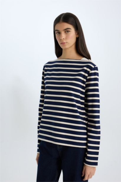 تي شيرت كم طويل مخطط قصة عادية بياقة مستديرة