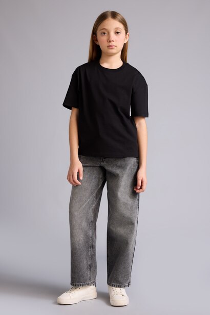 Girl Relax Fit Crew Neck Short Sleeve T-Shirt