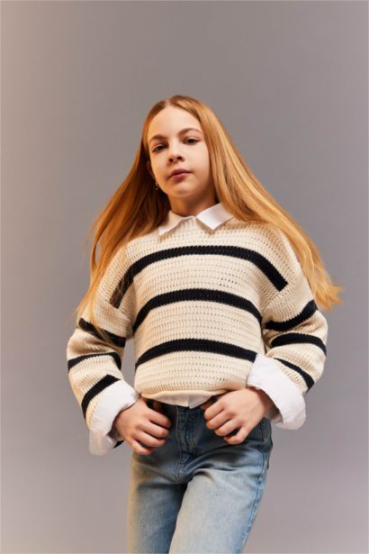 Girl Regular Fit Crew Neck Pullover