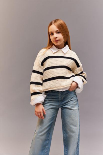 Girl Regular Fit Crew Neck Pullover