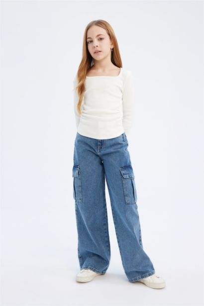 T-shirt slim en maille côtelée à manches longues et col rond pour fille