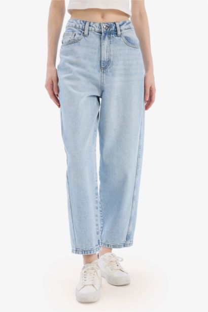 Carrot Fit High Waist Ankle Length Jeans