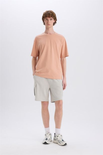 Regular Fit Tied Waist Cargo Shorts