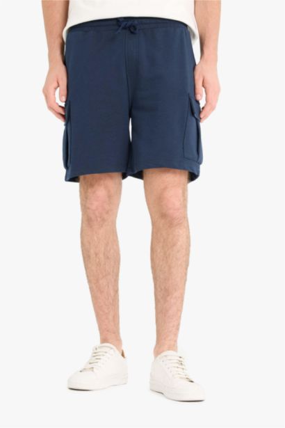 Regular Fit Tied Waist Cargo Shorts