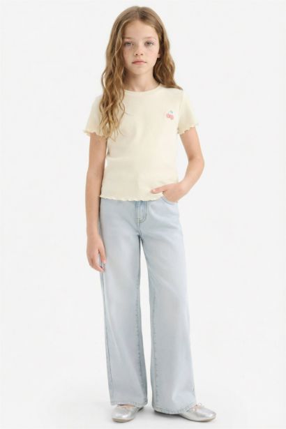 تيشيرت بناتي نص ردن مضلع بطبعة شعار سليم فيت