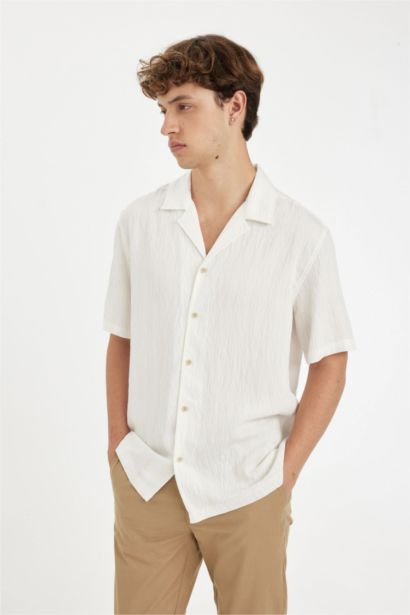 Regular Fit Resort Collar Short Sleeve Shirt