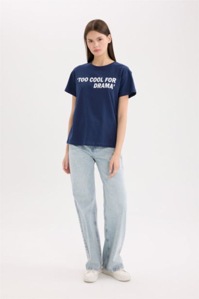 تيشيرت نص كم قصة عادية مطبوع برقبة مستديرة