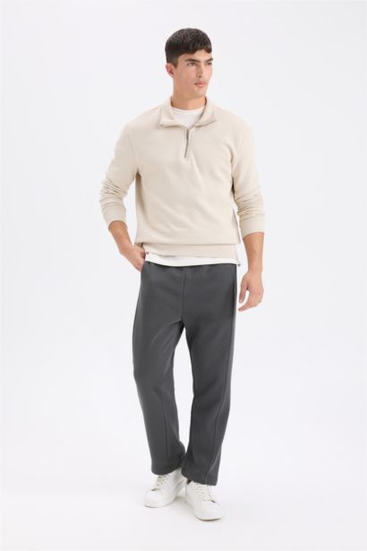 Regular Fit Elastic Waist Basic Straight Leg Sweatpants