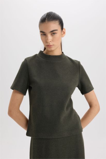 Slim Fit Half Turtleneck Basic Short Sleeve T-Shirt