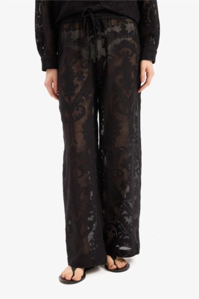 Fall in Love Lace Flexible Waist White Trousers