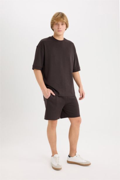 شورت قصة عادية بجيب