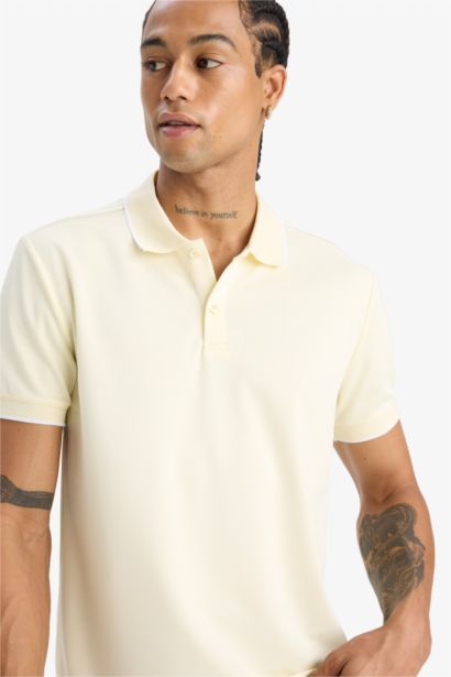 Slim Fit Dar Kesim Polo Yaka Sporcu Kısa Kollu Pike Tişört