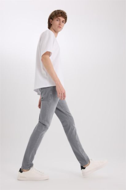 Pedro Slim Fit Skinny Leg Jeans